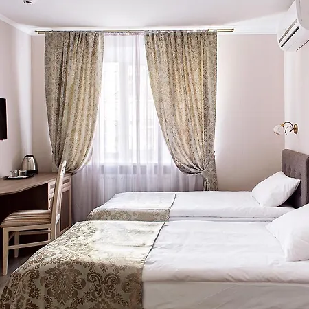 Time Hotel *
